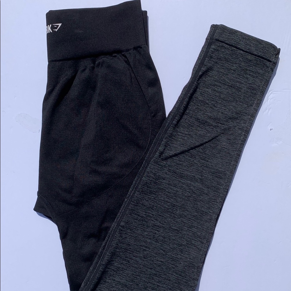 two tone high waisted gymshark leggings 🖤